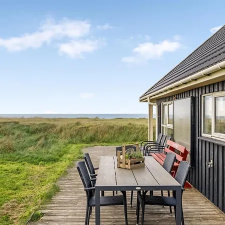 Nyaraló Tilje - 80m From The Sea By Interhome