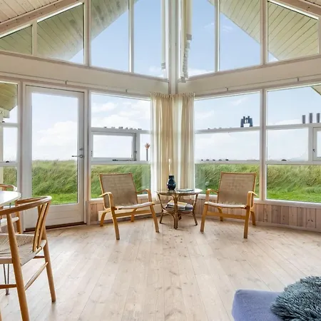 Tilje - 80m From The Sea By Interhome Nyaraló