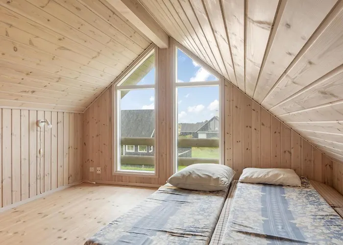 Tilje - 80m From The Sea By Interhome *